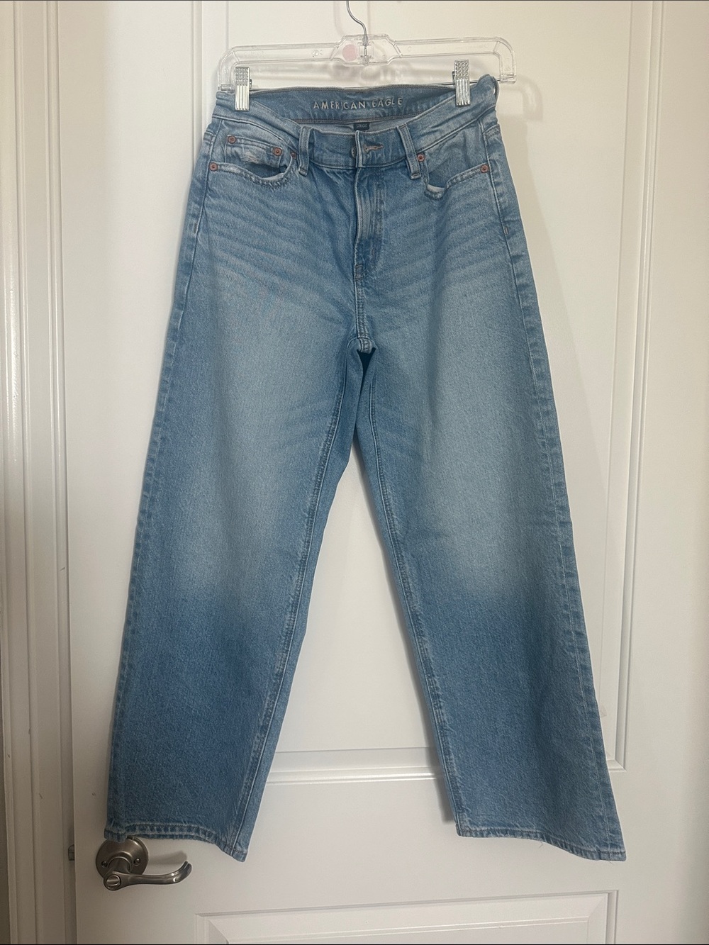 American Eagle Outfitters womens Light Blue Relaxed Jeans